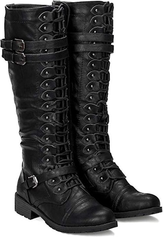 These knee-high combat boots have a bold look.