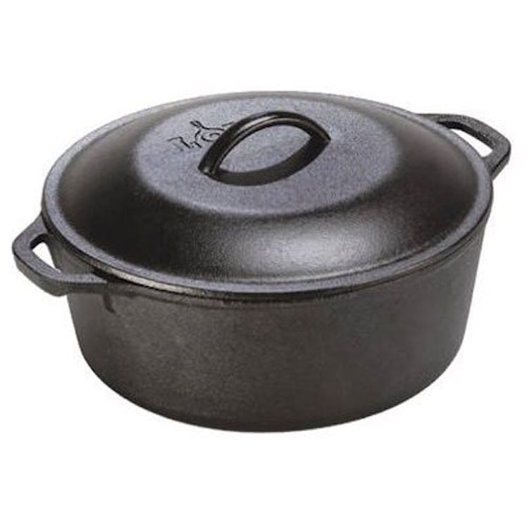 Lodge Cast Iron Dutch Oven (5 Quarts)