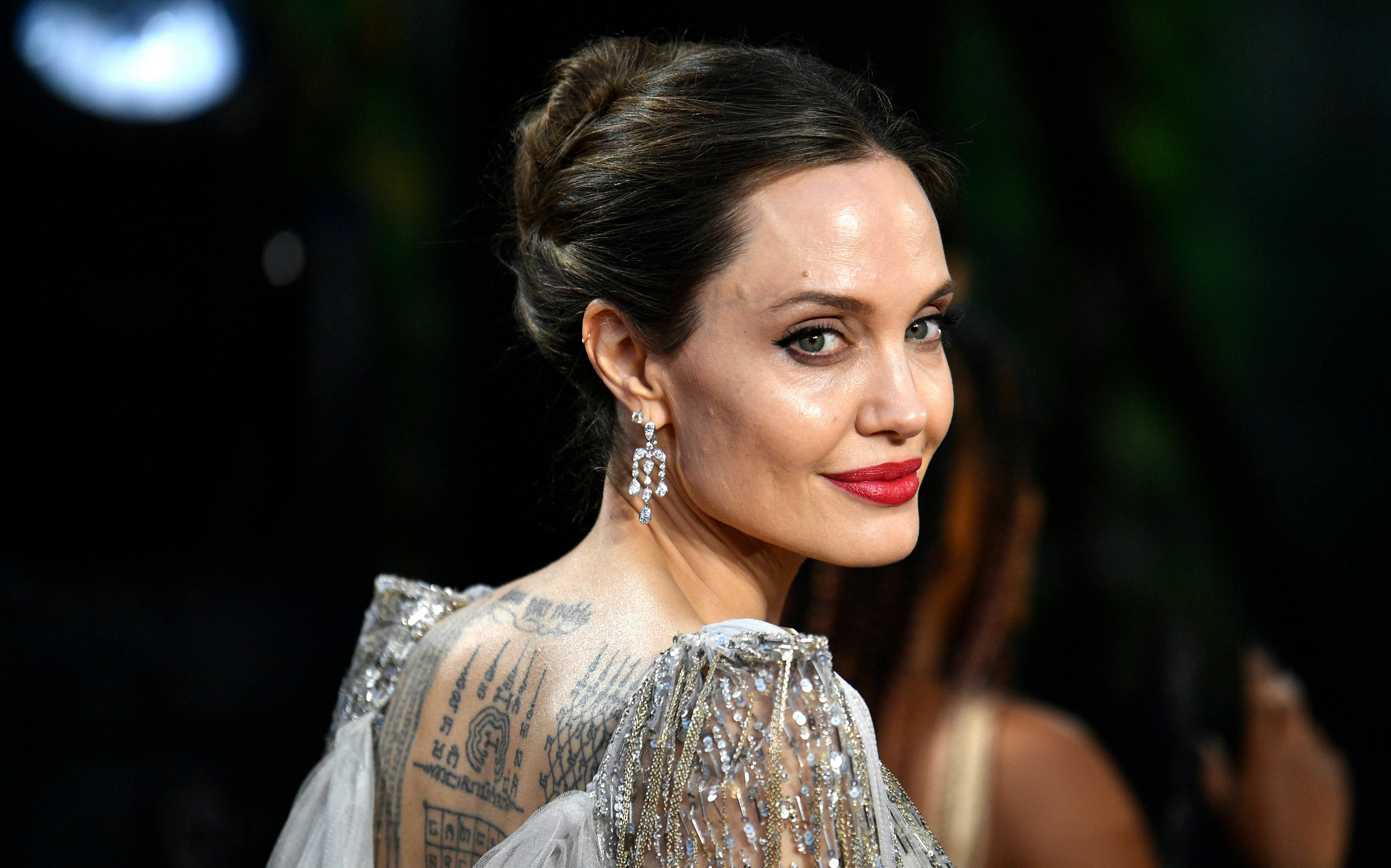 Angelina Jolie Is Producing A BBC Series Helping Teens Fight Fake News