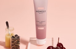 Honest Beauty's new Prime + Perfect Mask was made for mornings