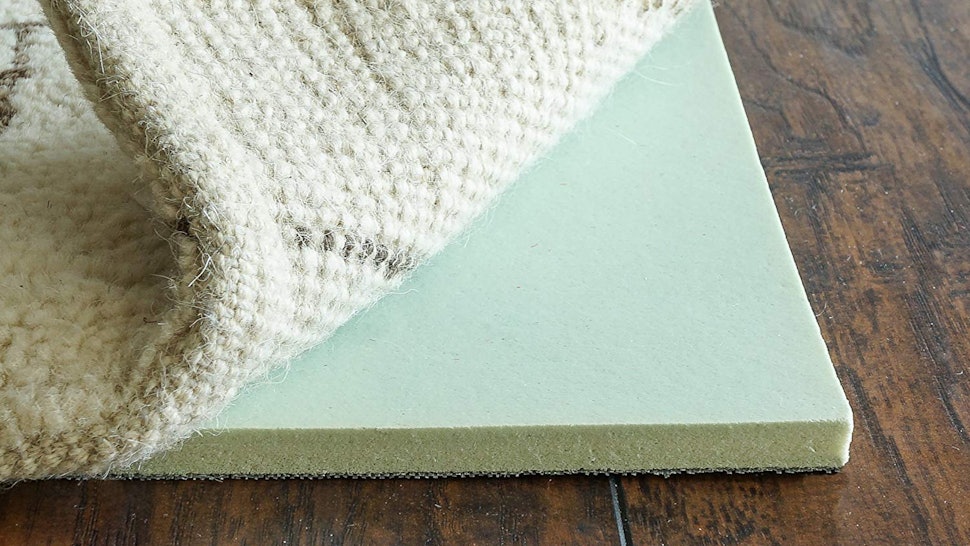 Carpet with soundproof padding