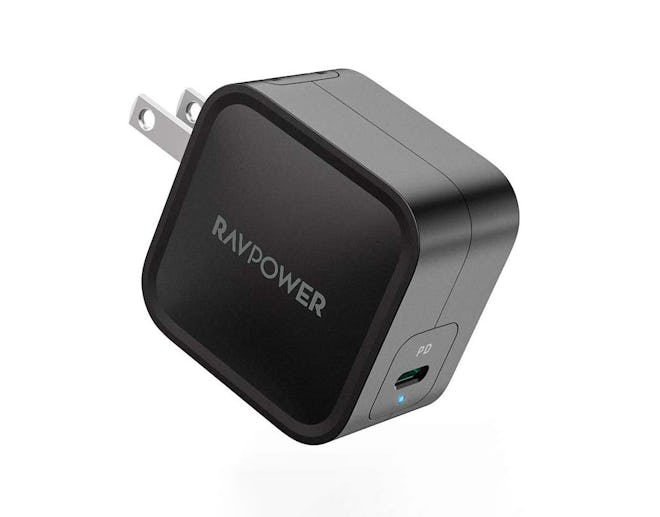 RAVPower 61W GaN charger