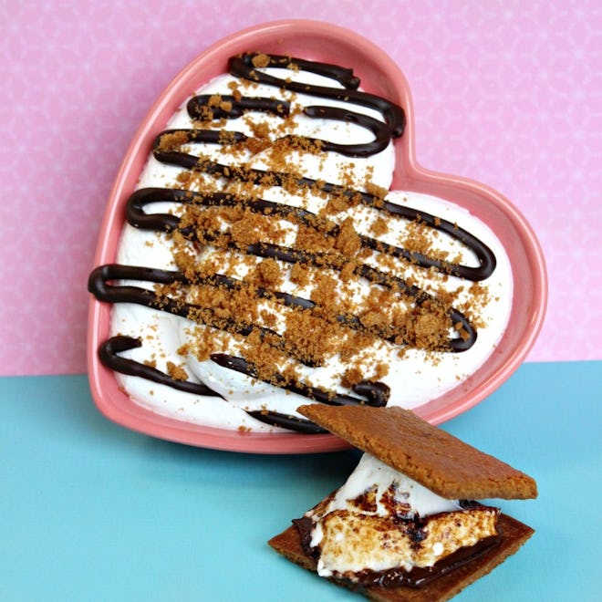  Gimmie Gimmie S'more OMG (Ooey Marshmallow Goodness) 