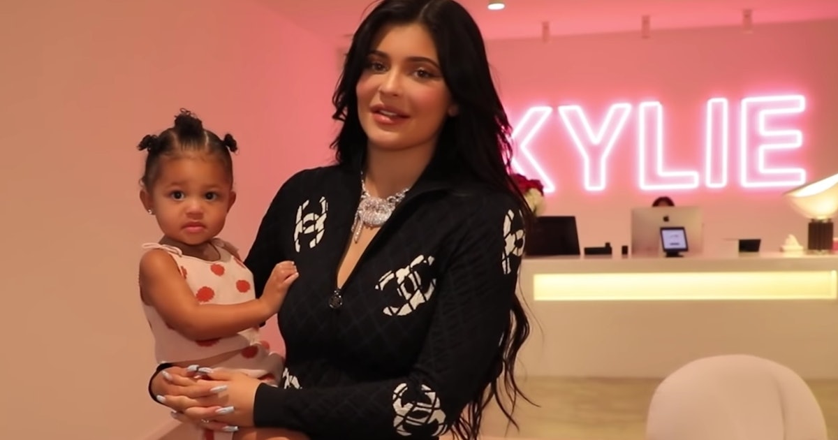 These are the best kylie cosmetics campaigns of all time Stormi Is Helping Mom Kylie Jenner With A New Cosmetics Collection — PHOTO