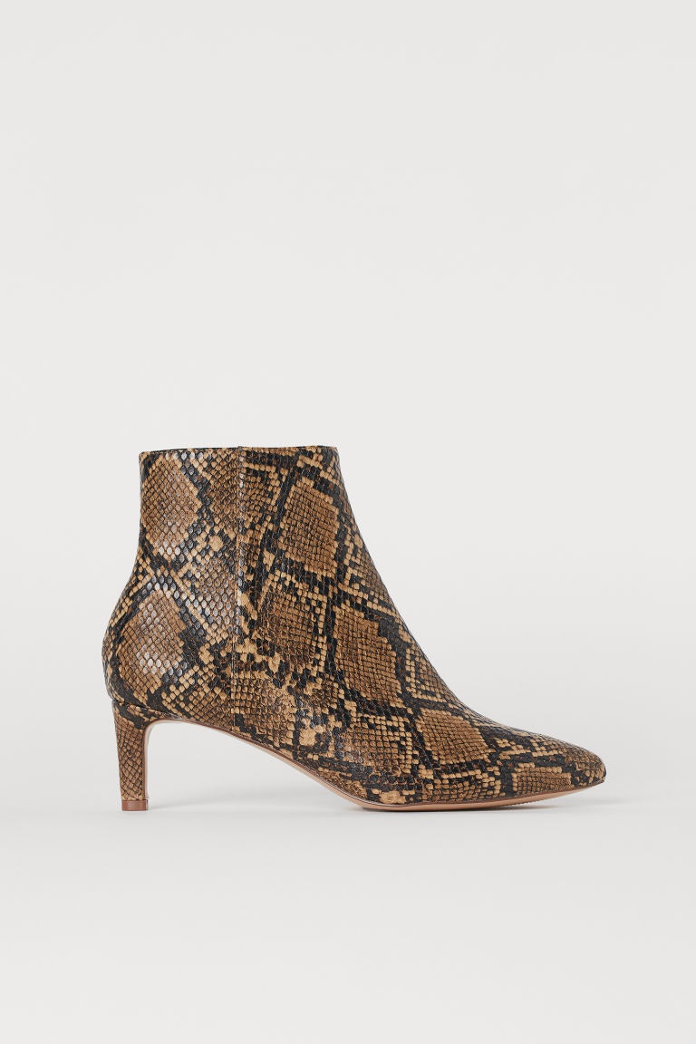 snakeskin pointed boots