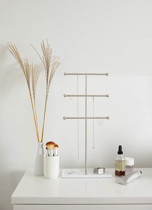 Umbra Trigem Hanging Jewelry Organizer