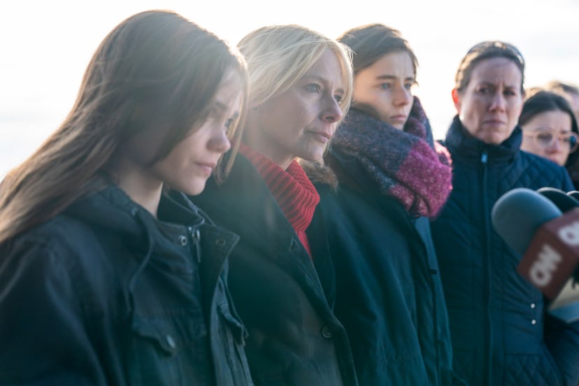 Oona Laurence, Amy Ryan, Thomasin McKenzie, Miriam Shor