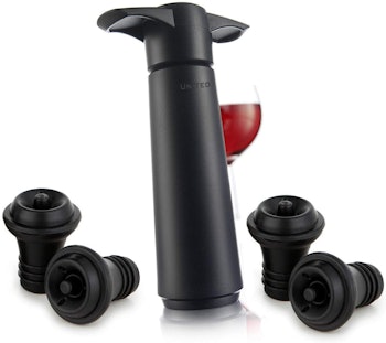 United Wine Saver Pump with Bottle Stoppers