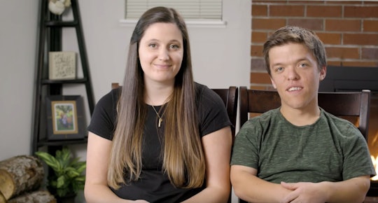 Tori Roloff bribed her toddler to take sibling photos, and parents can totally relate.