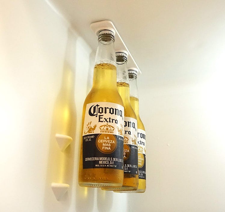 Magnetic Beer Bottle Hanger for Sixpack