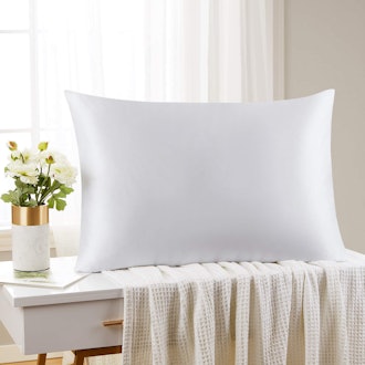 Mellanni Silk Pillowcase