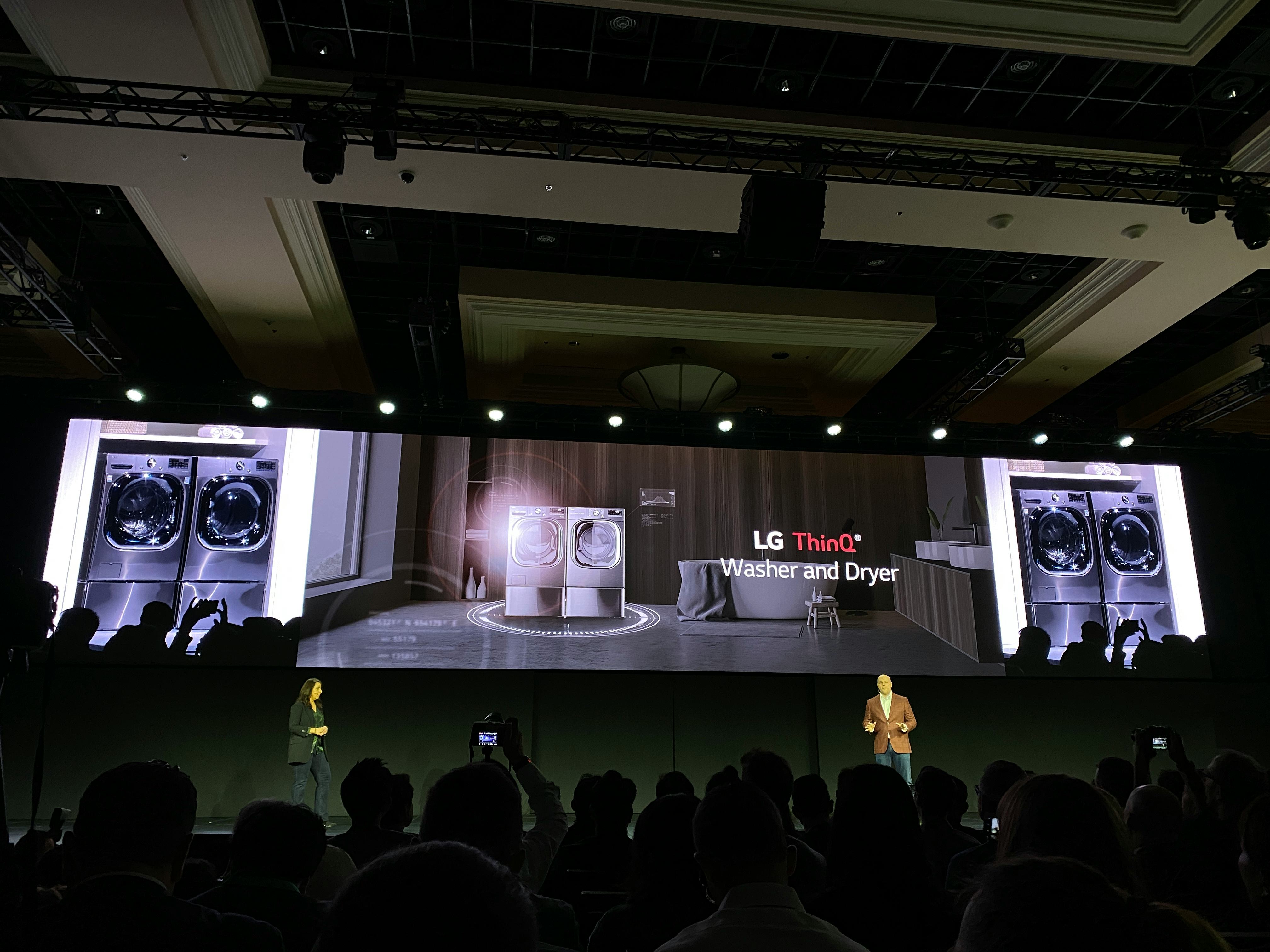 LG's new ThinQ washer and dryer uses AI to detect what fabrics you're