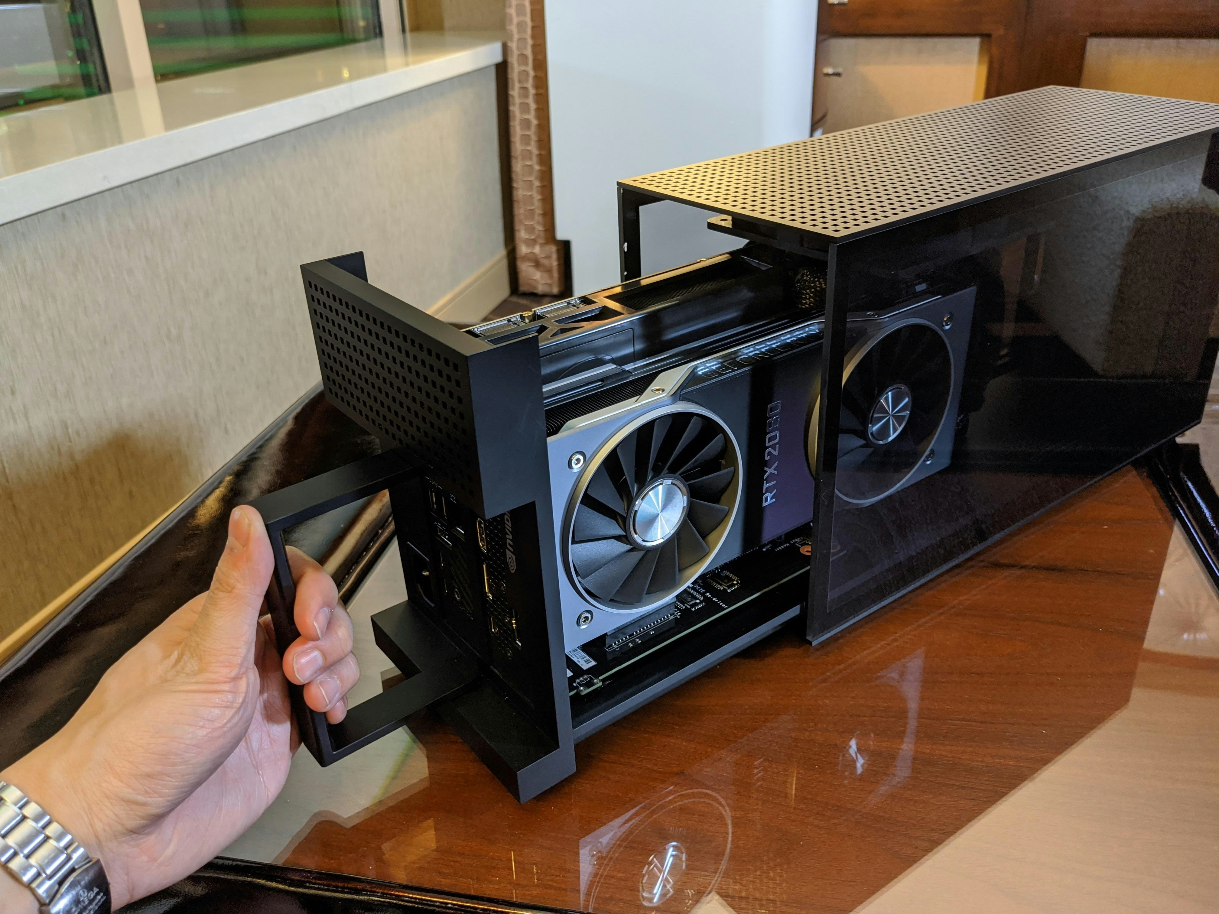 Razer's Tomahawk is the compact PC I've always wanted