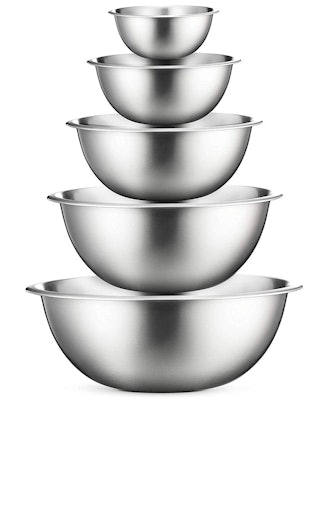FineDine Premium Stainless Steel Mixing Bowls (Set of 5)