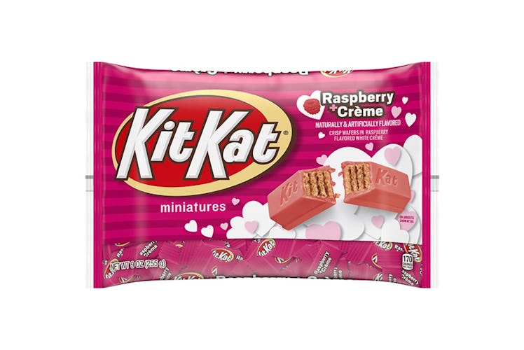 These New Raspberry & Crème Kit Kats are here just in time for Valentine's Day.