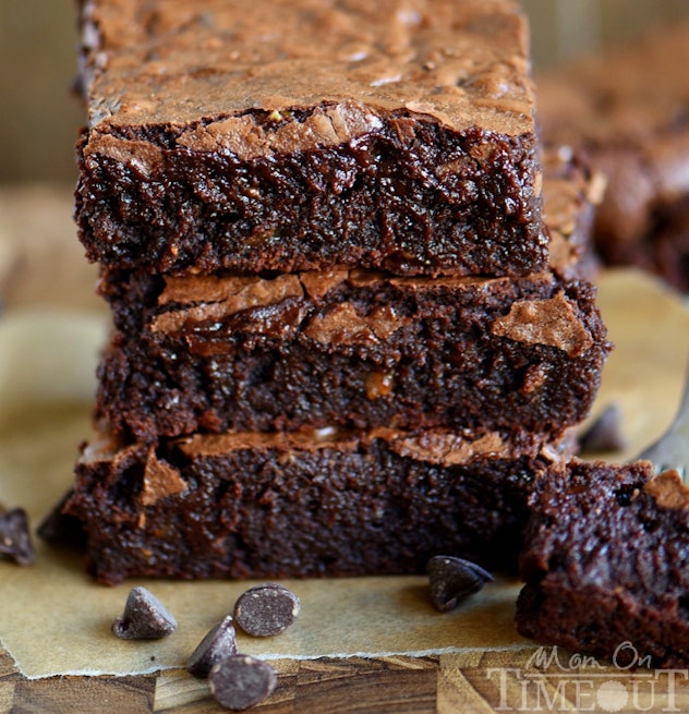 Fudgy toffee flourless brownies recipe from Mom On Timeout is gluten-free and super tasty