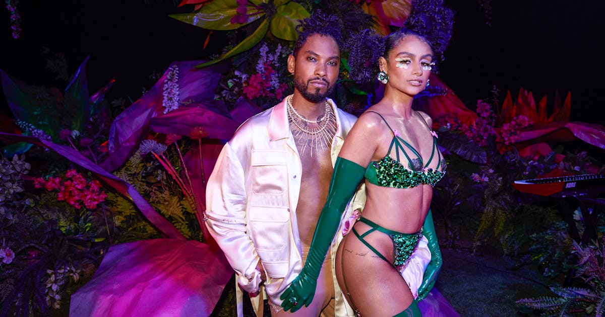 Nazanin Mandi On Savage X Fenty Show Vol 2 Practicing With Miguel Daily Covid Tests Nazanin Mandi On Savage X Fenty Show Vol 2 Practicing With Miguel Daily Covid Tests