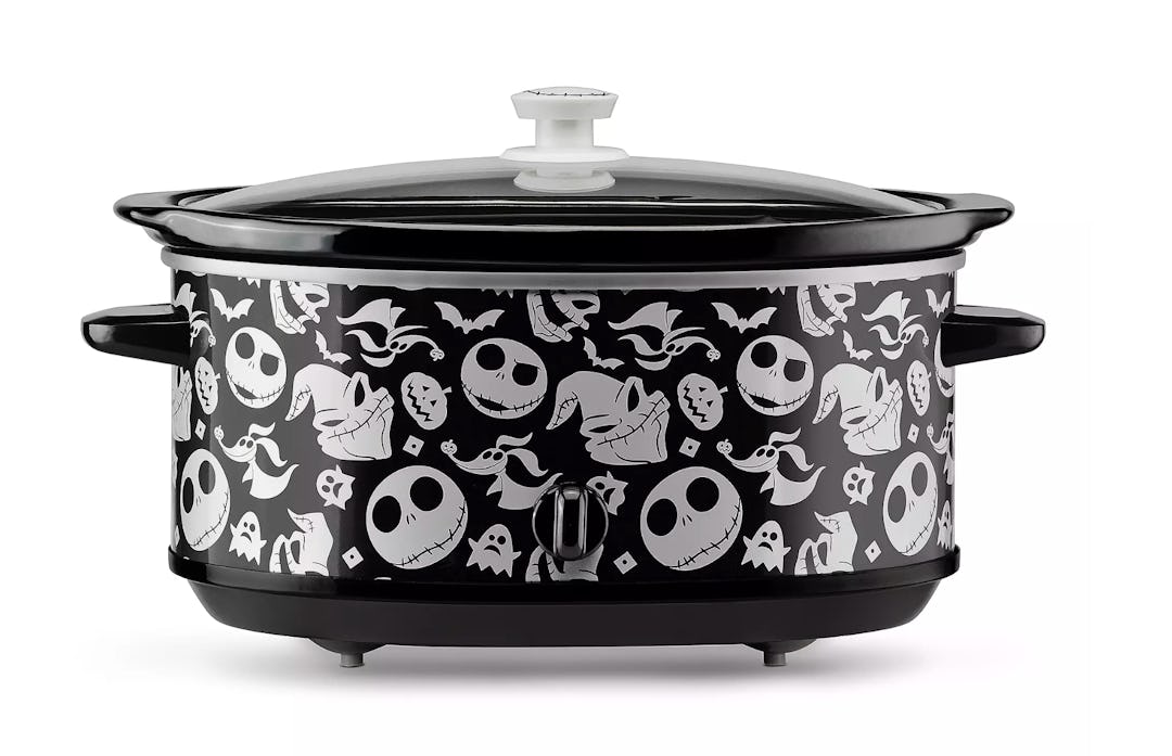 'The Nightmare Before Christmas' Slow Cooker Is A MustHave For All Nightmare Before Christmas Crock Pot