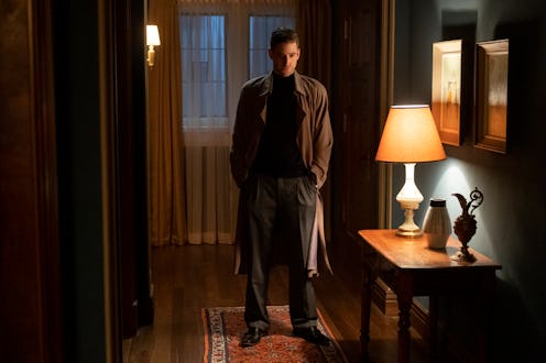The Haunting of Bly Manor creator explains what dream hopping is.