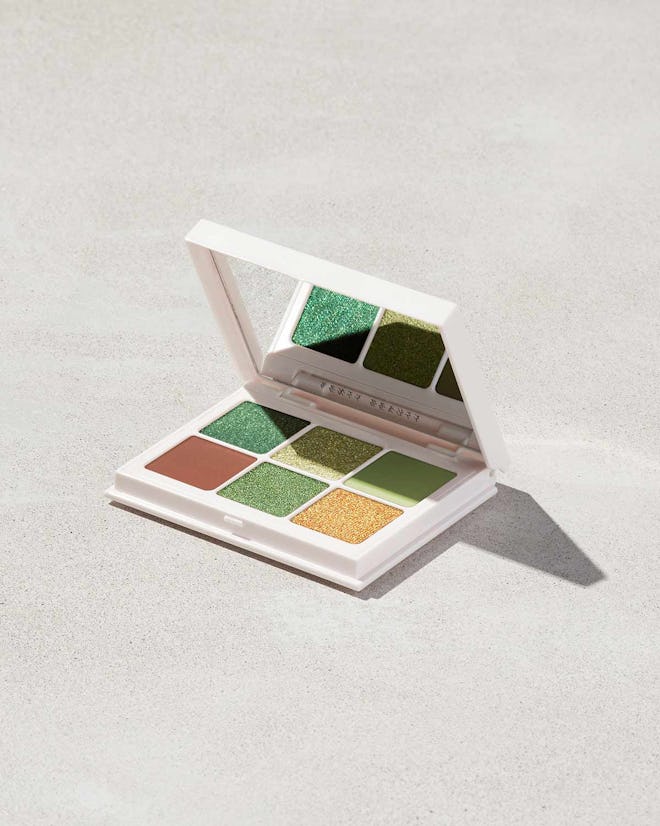 SNAP SHADOWS MIX & MATCH EYESHADOW PALETTE