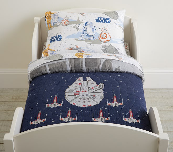 Star Wars™ Millennium Falcon™ Toddler Quilt