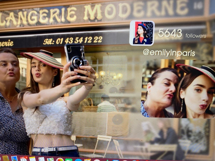 Emily's selfie with a French lady on a Paris street