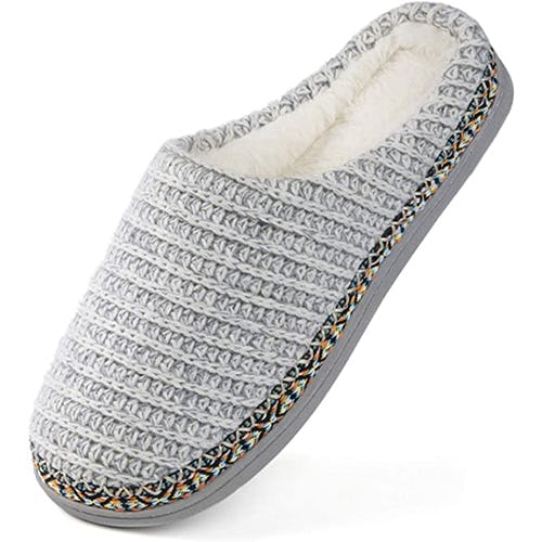 comfortable shoes to wear around the house