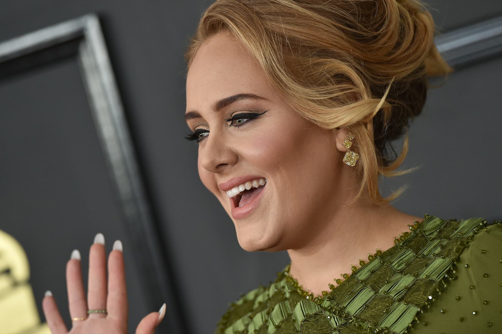 How To Watch Adele On 'Saturday Night Live' In The UK