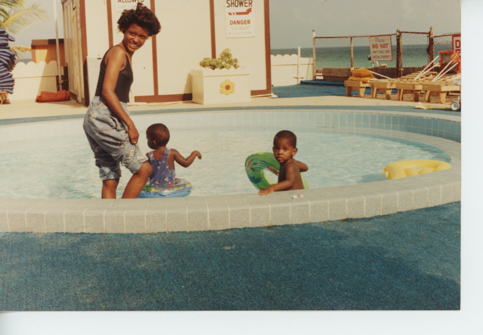 A childhood photo of Christopher Dansby with his family in 'Unsolved Mysteries,' via Netflix press s...