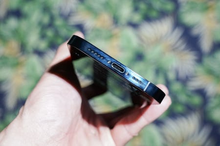 Iphone 12 And 12 Pro Review Virtually Flawless Iphone 12 And 12 Pro Review Virtually Flawless