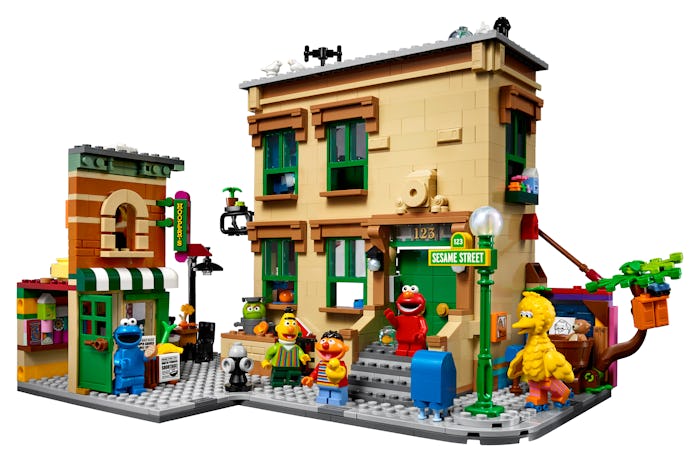 LEGO Ideas 123 Sesame Street set