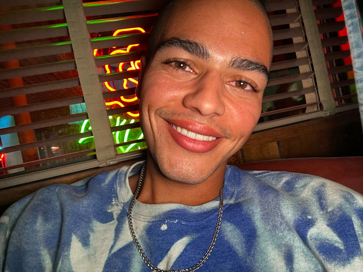 Here S How To Take Night Mode Selfies On Iphone 12 To Brighten Up Your Pics Here S How To Take Night Mode Selfies On Iphone 12 To Brighten Up Your Pics