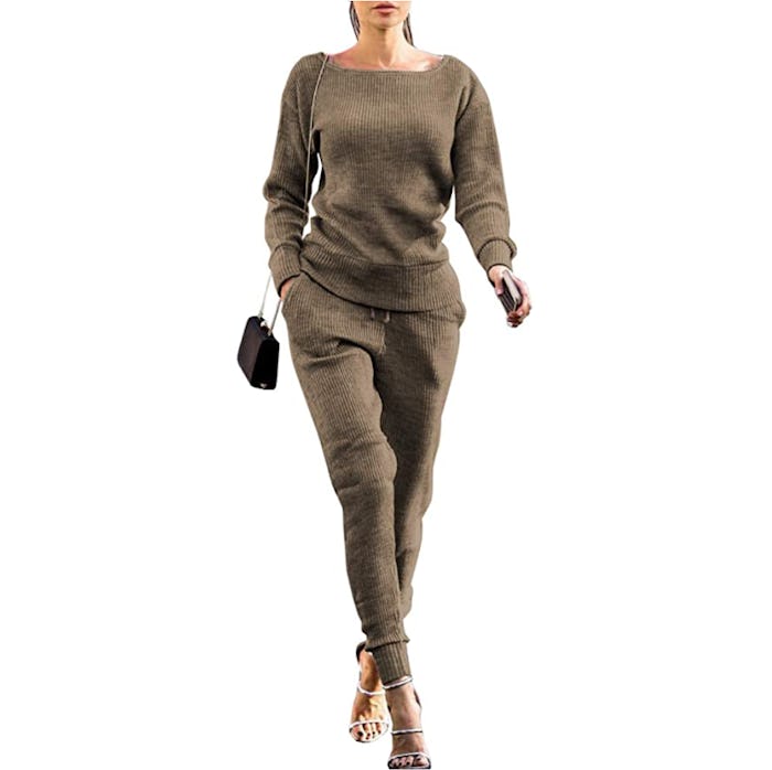 VNVNE Knit Outfit
