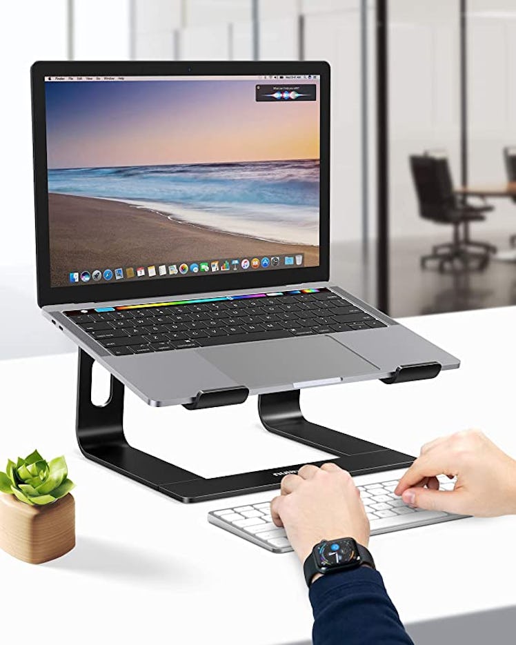 Nulaxy Laptop Stand