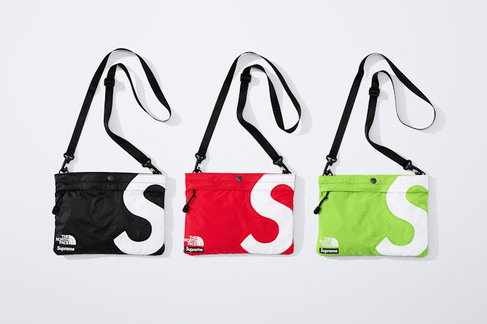 Supreme The North Face Shoulder Bag