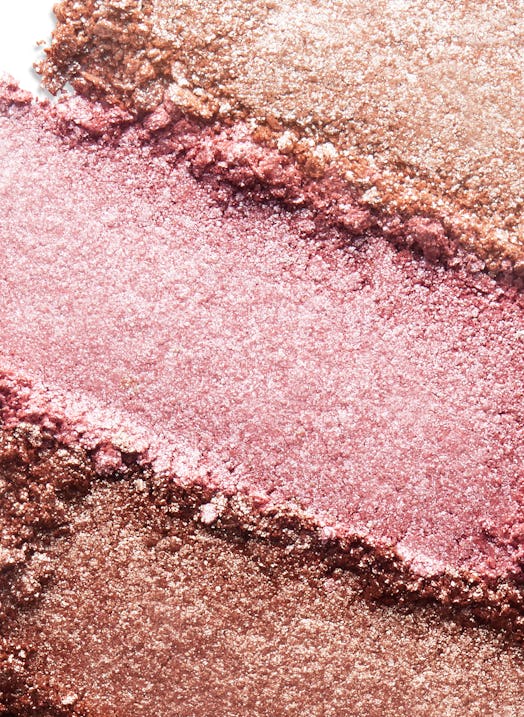 Cover FX just transformed one of it's fan-favorite products into powder form.