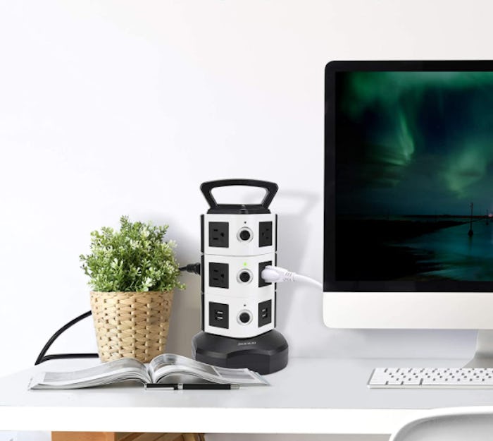 JACKYLED Surge Protector Electric Charging Station