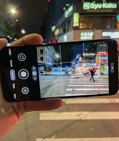 Pixel 5 Vs Iphone 12 Which Takes Better Night Photos Pixel 5 Vs Iphone 12 Which Takes Better Night Photos