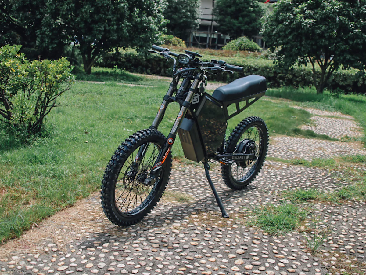 delfast's prime electric bicycle Delfast Top 3.0i Dirt Bike E-Wheel Warehouse This e-bike can travel 236