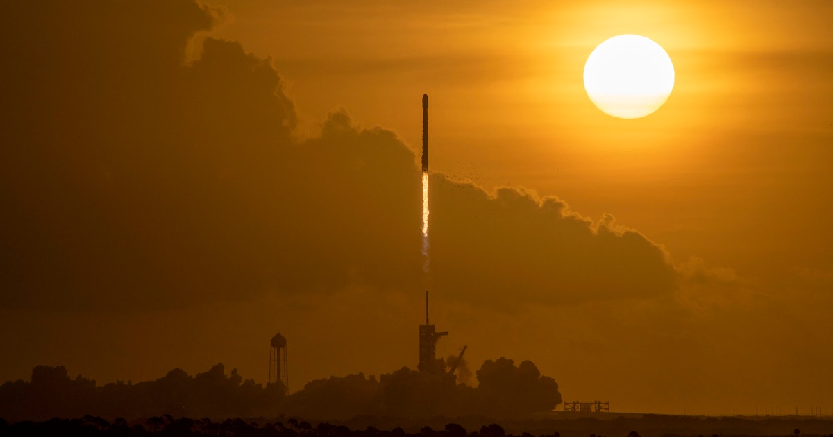 Where Is Spacex Starlink How To See In London New York Los Angeles