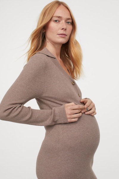 MAMA Fine-knit Dress in Taupe