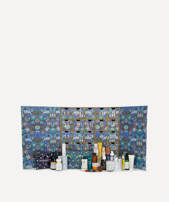 Liberty’s Beauty Advent Calendar 2020 Features Augustinus Bader, Le Liberty’s Beauty Advent Calendar 2020 Features Augustinus Bader, Le