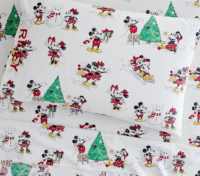 Organic Disney Mickey Mouse Holiday Sheet Set & Pillowcases