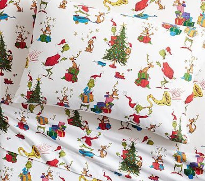 Dr. Seuss’s The Grinch & Max™ Flannel Duvet Cover