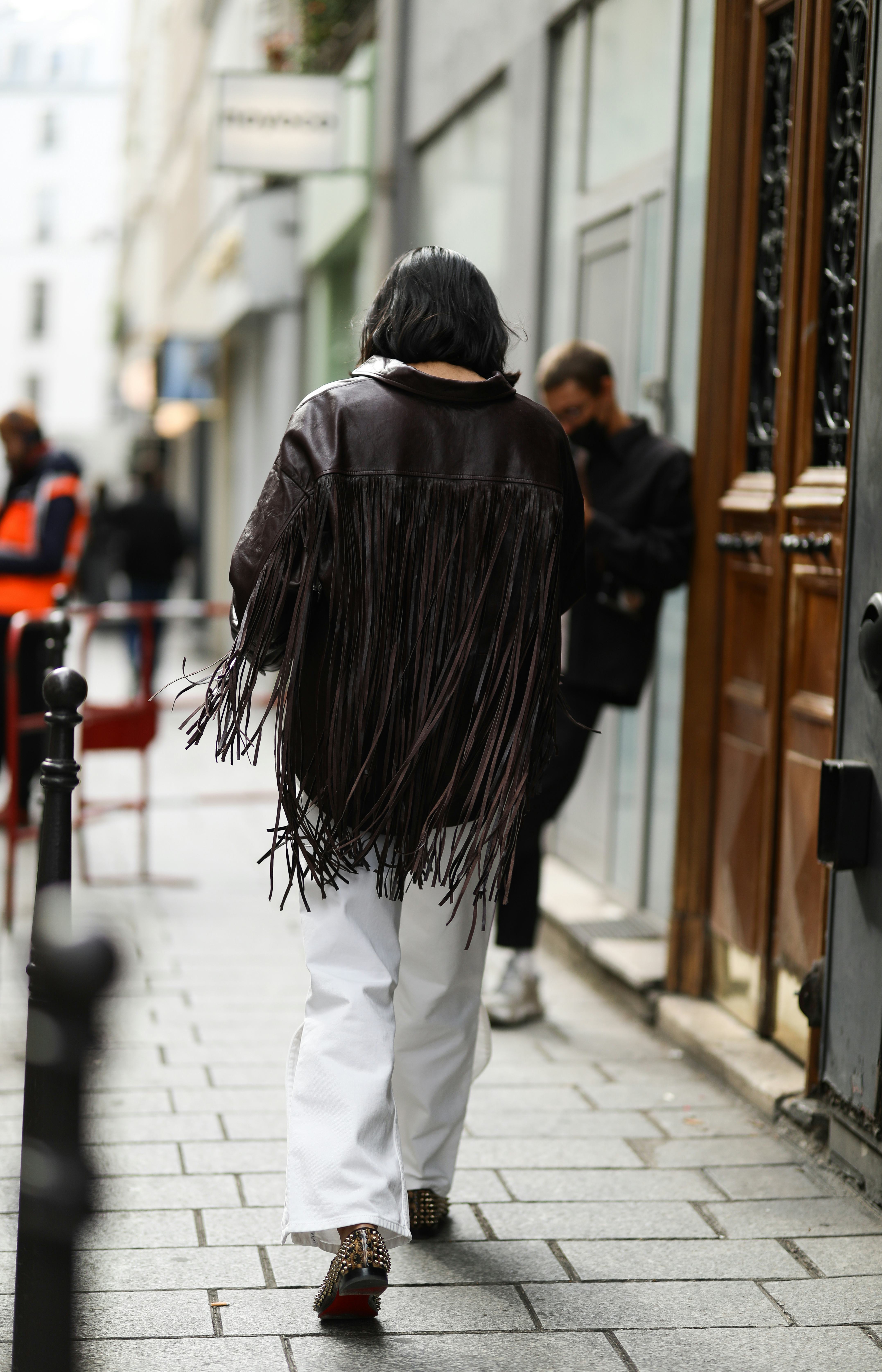 Long fringe outlet jacket