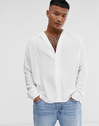 Relaxed fit viscose shirt with low revere collar in white