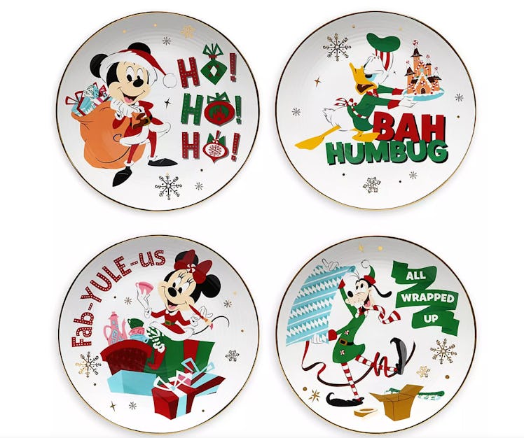 Santa Mickey Mouse and Friends Holiday Plate Bundle