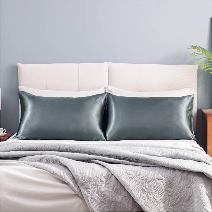 Bedsure Satin Pillowcases (2-Pack)