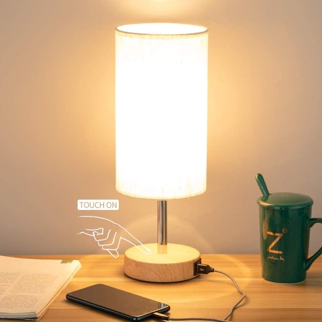 Yarra-Decor Touch Lamp with USB Port
