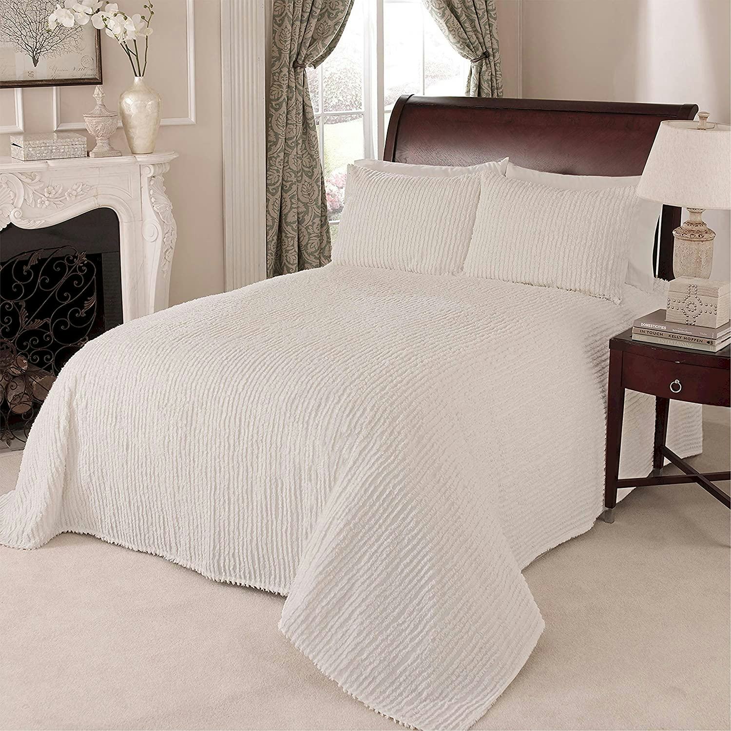 The 5 Best Chenille Bedspreads